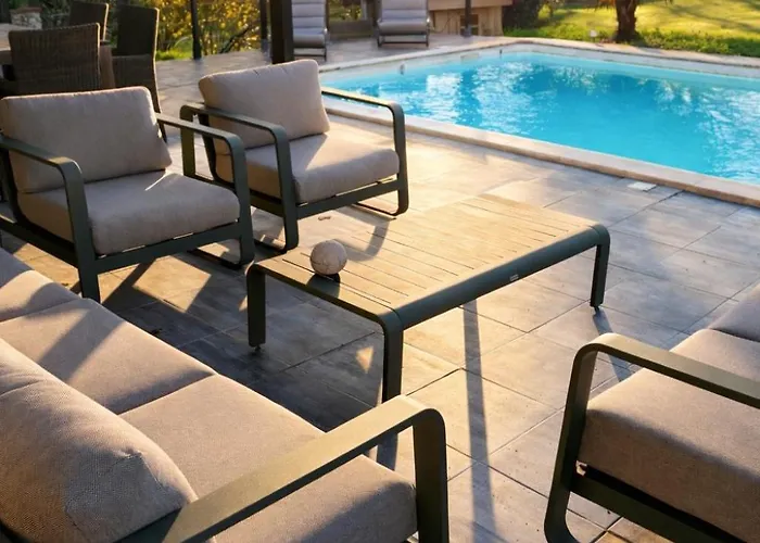 Le Jardin D'elusa Guest house